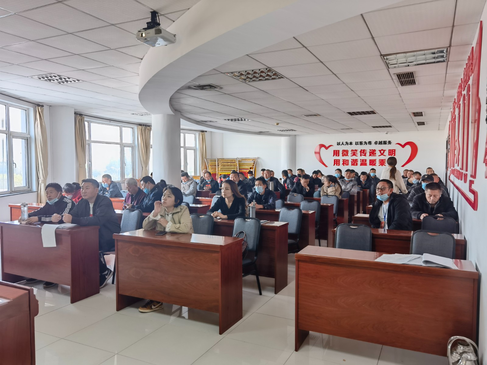 10217146.jpg 10217146.jpg